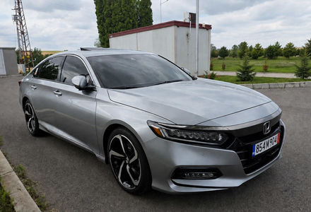 Продам Honda Accord 2019 года в Одессе