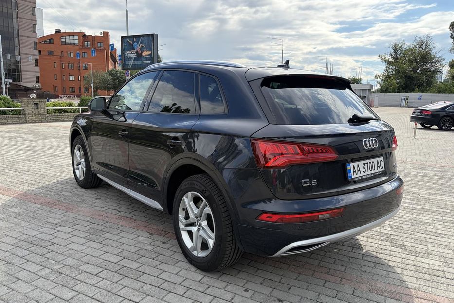 Продам Audi Q5 2017 года в Киеве