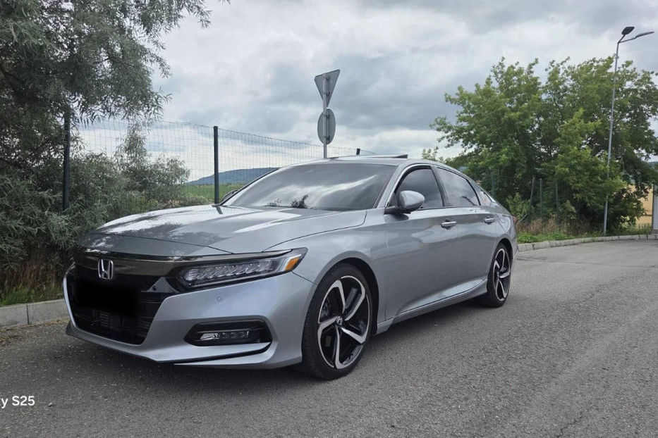 Продам Honda Accord 2019 года в Одессе