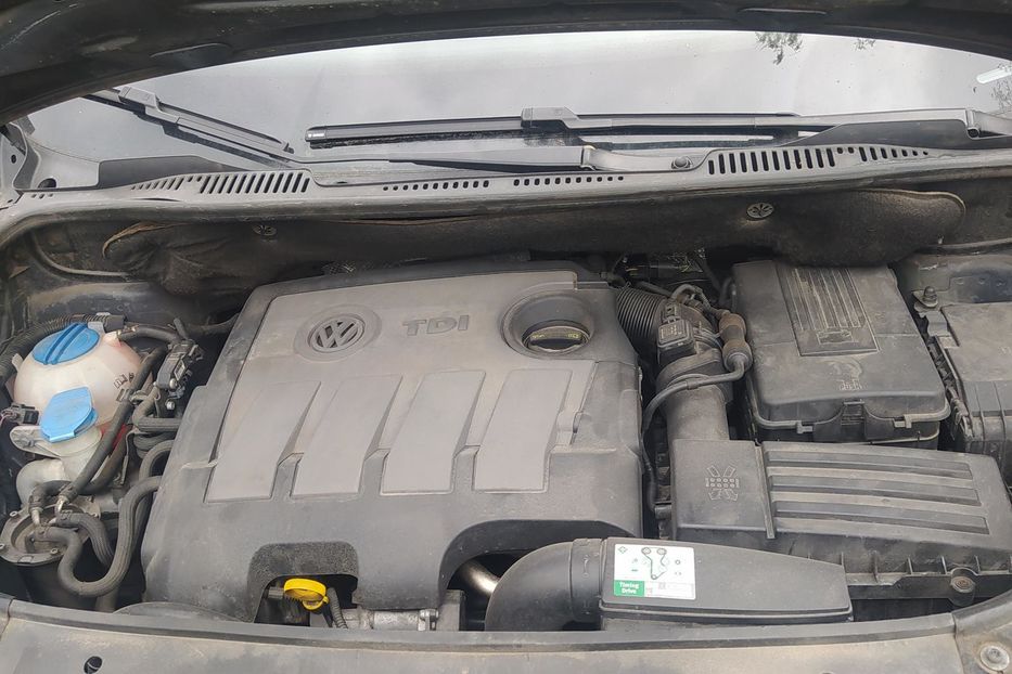 Продам Volkswagen Caddy пасс. 2014 года в Киеве