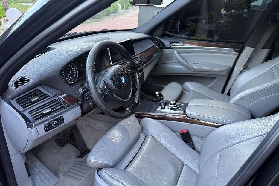 Продам BMW X5 2007 года в Сумах