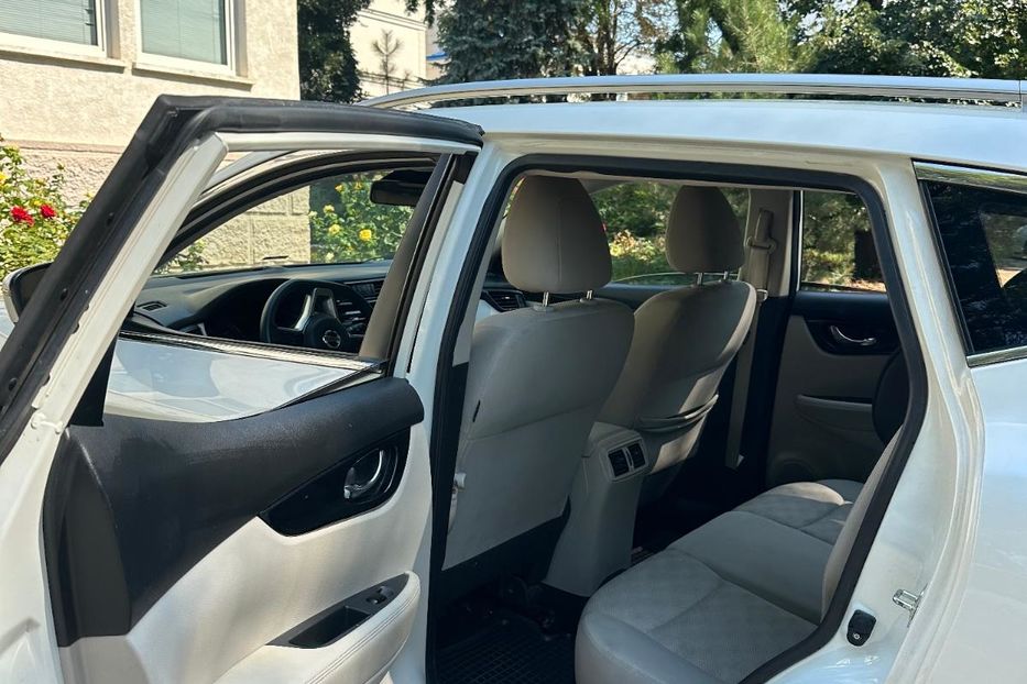 Продам Nissan Rogue SV 2019 года в Одессе