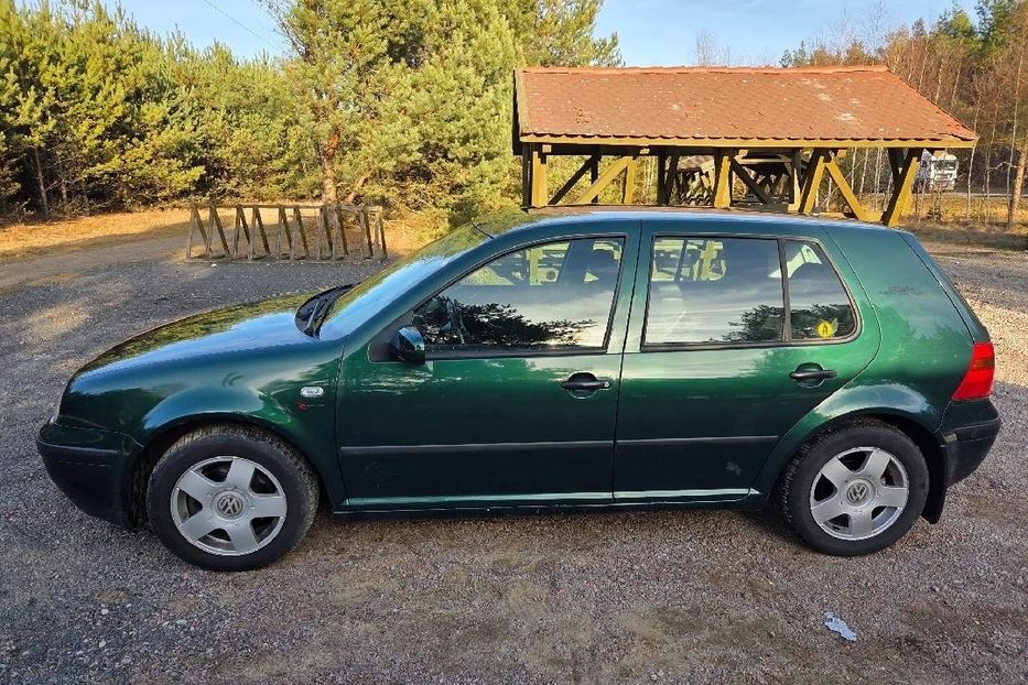 Продам Volkswagen Golf III 2000 года в Харькове