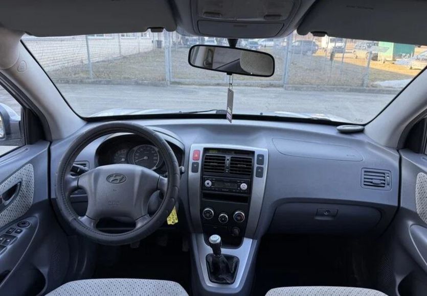 Продам Hyundai Tucson 2008 года в г. Изюм, Харьковская область