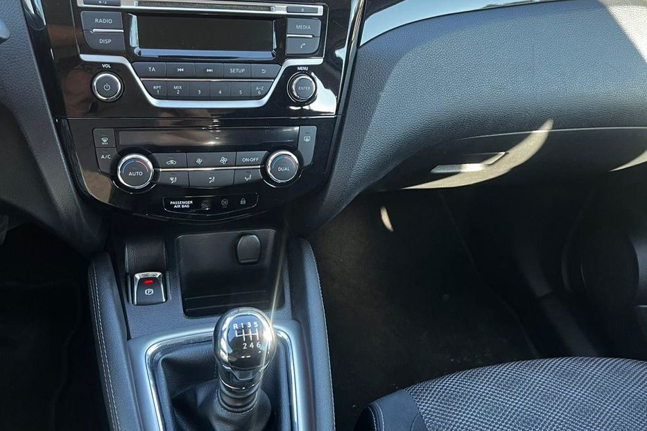 Продам Nissan Qashqai 1.5 CDI 2014 года в Киеве
