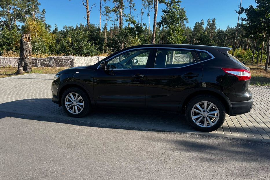 Продам Nissan Qashqai 1.5 CDI 2014 года в Киеве
