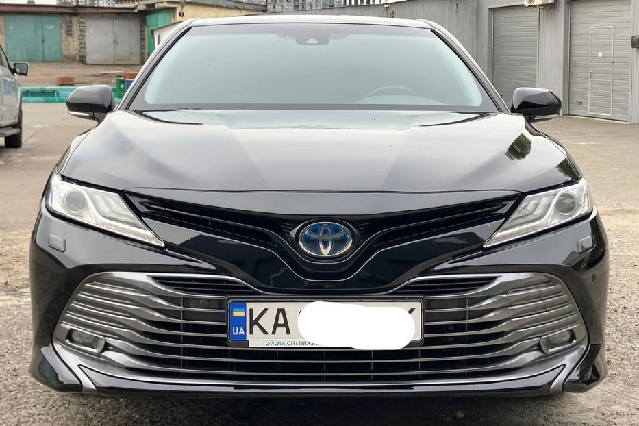 Продам Toyota Camry Prestige  2020 года в Киеве