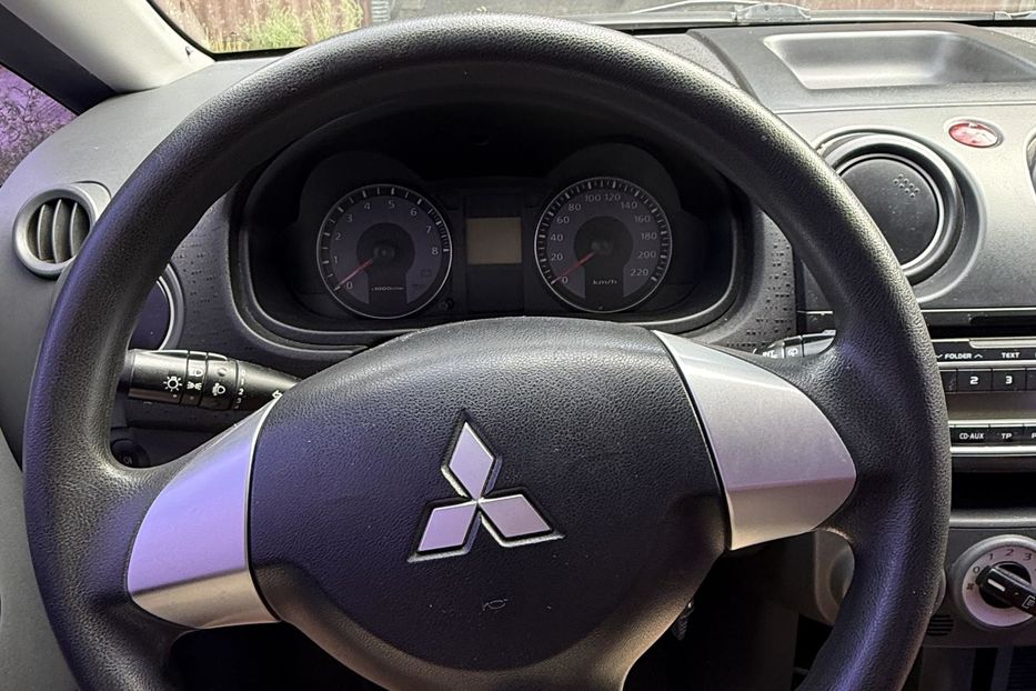 Продам Mitsubishi Colt 2009 года в Харькове