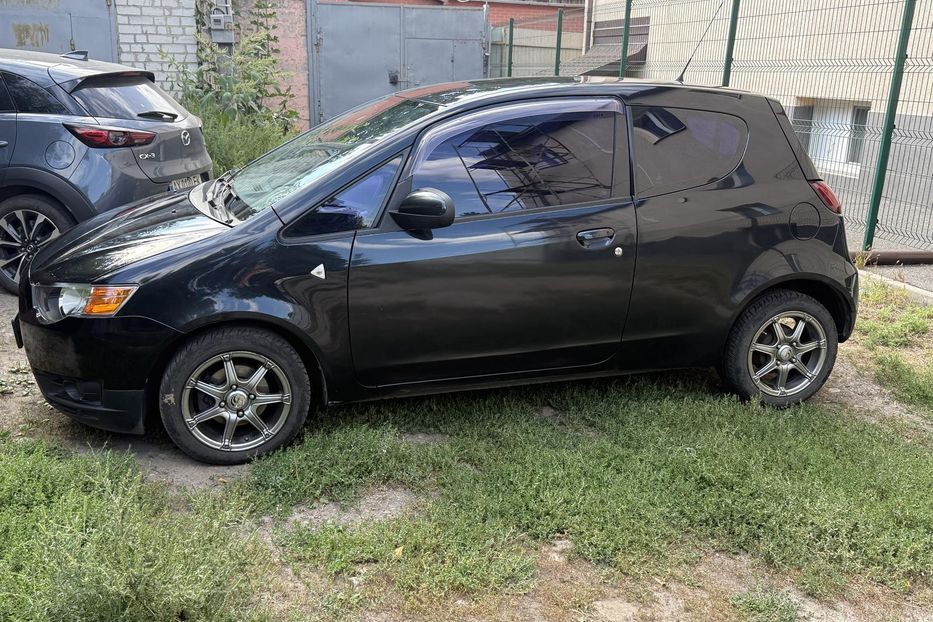 Продам Mitsubishi Colt 2009 года в Харькове