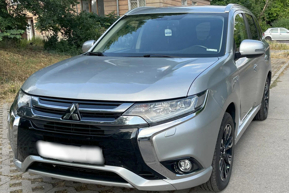 Продам Mitsubishi Outlander 2018 года в Одессе