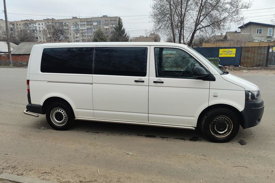 Продам Volkswagen T5 (Transporter) пасс. Легковой 2012 года в Днепре