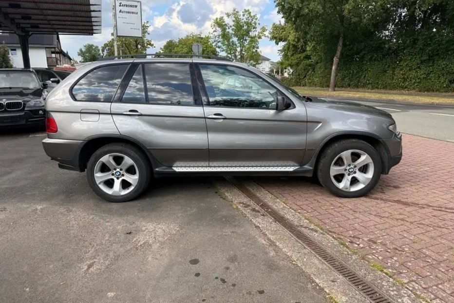 Продам BMW X5 2003 года в Харькове