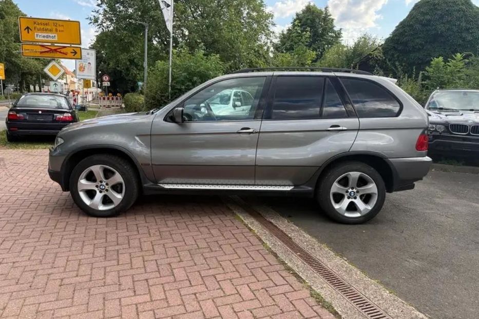 Продам BMW X5 2003 года в Харькове