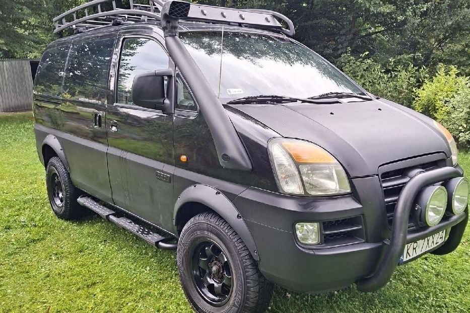 Продам Hyundai H1 пасс. 2006 года в Днепре