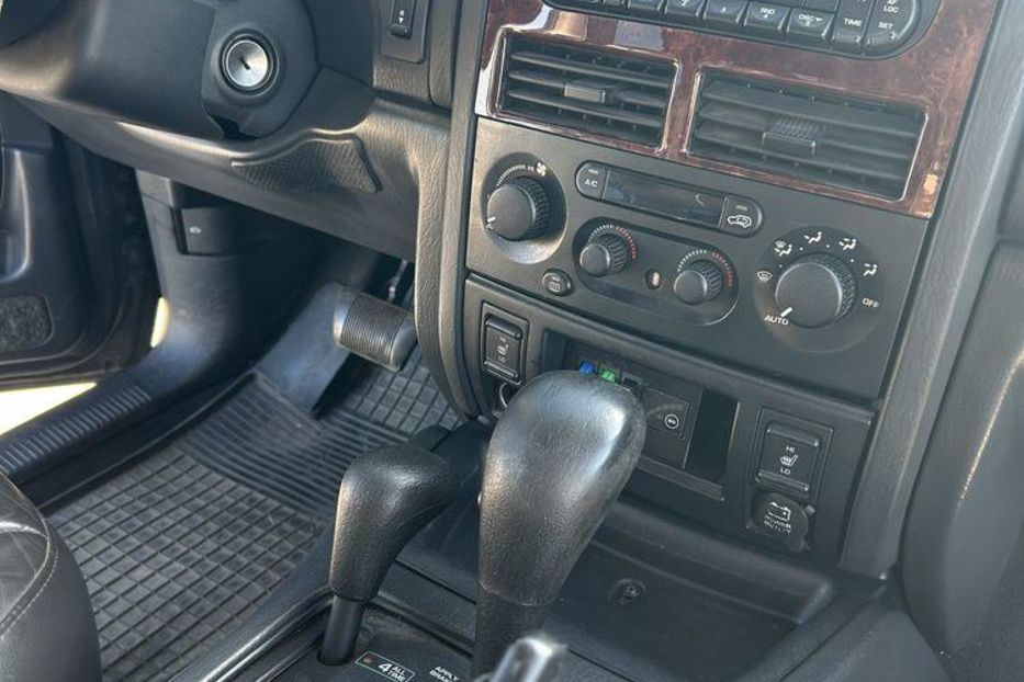 Продам Jeep Grand Cherokee 2003 года в Запорожье