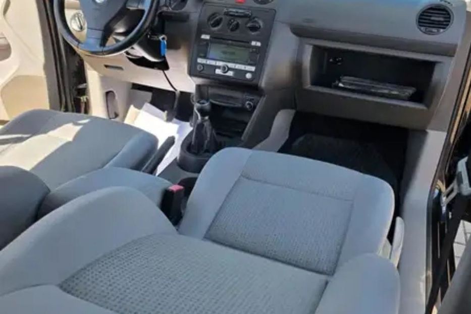 Продам Volkswagen Caddy пасс. 2006 года в Харькове
