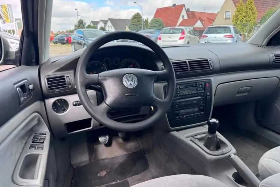 Продам Volkswagen Passat B5 2003 года в г. Павлоград, Днепропетровская область