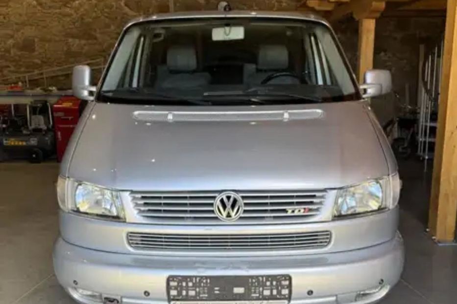 Продам Volkswagen T4 (Transporter) пасс. 2002 года в Днепре