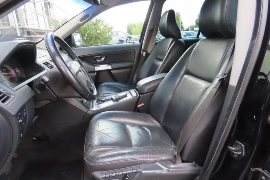 Продам Volvo XC90 2007 года в Запорожье