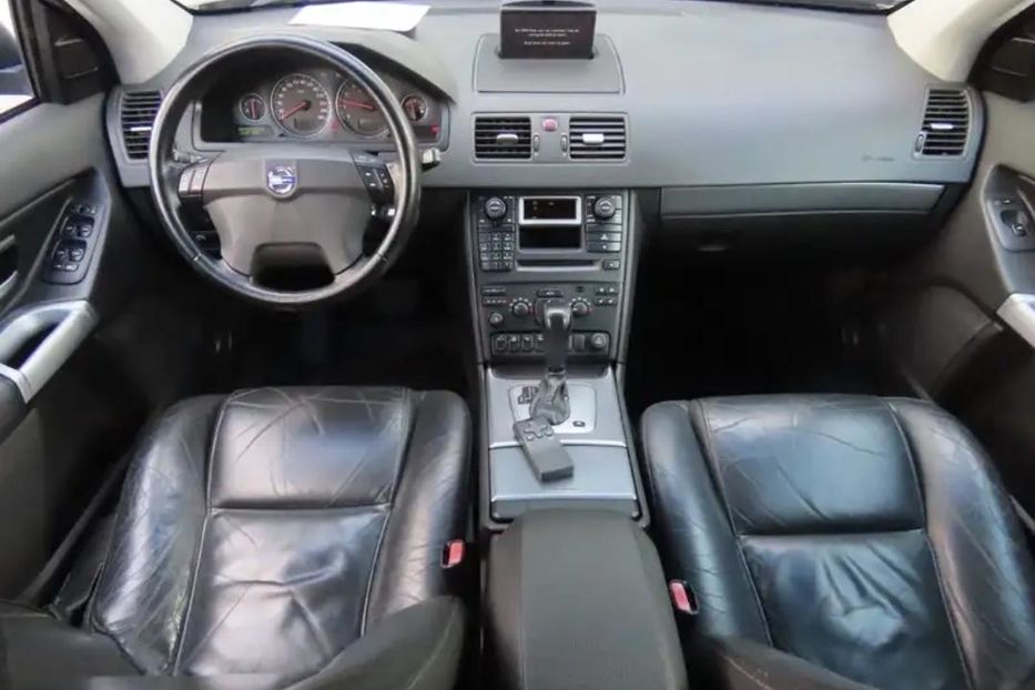 Продам Volvo XC90 2007 года в Запорожье