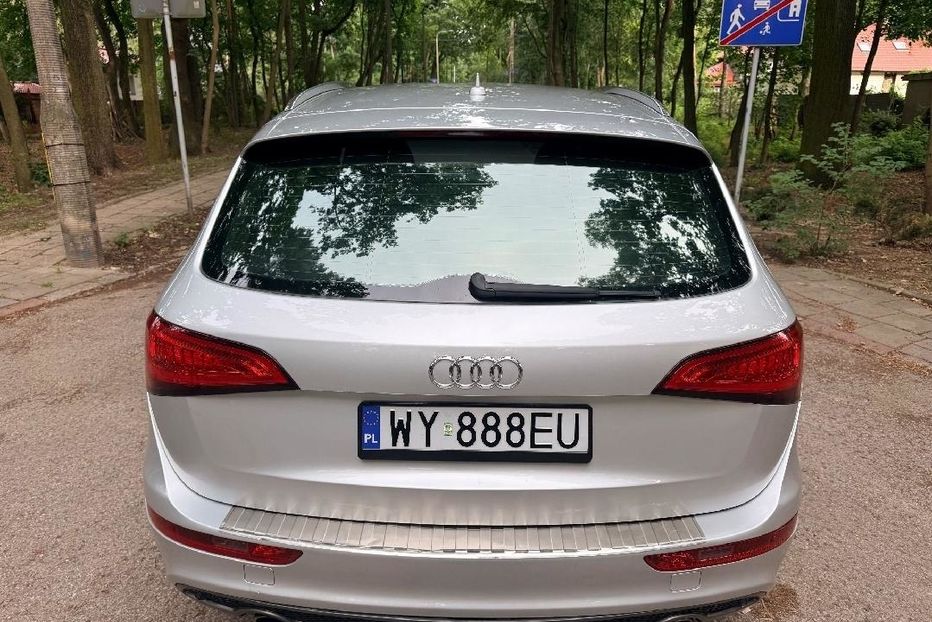 Продам Audi Q5 2010 года в г. Изюм, Харьковская область