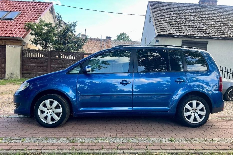 Продам Volkswagen Touran 2007 года в Сумах
