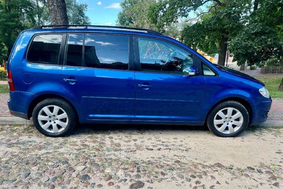 Продам Volkswagen Touran 2007 года в Сумах