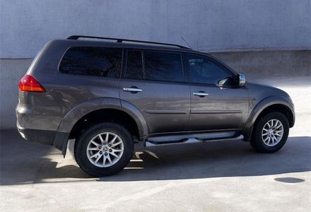 Продам Mitsubishi Pajero Sport 2013 года в г. Смела, Черкасская область