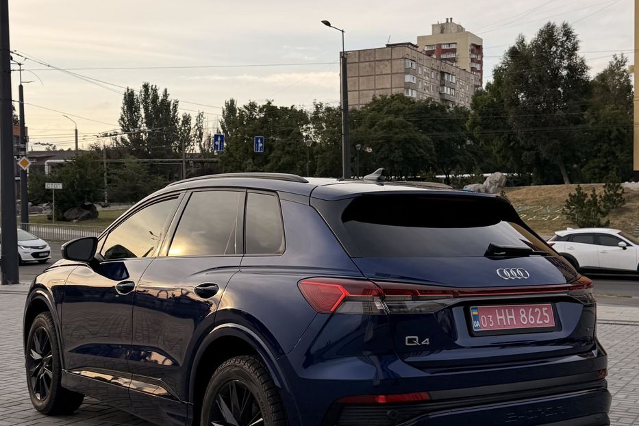 Продам Audi E-Tron Q4 50 e-tron quattro 2023 года в Днепре