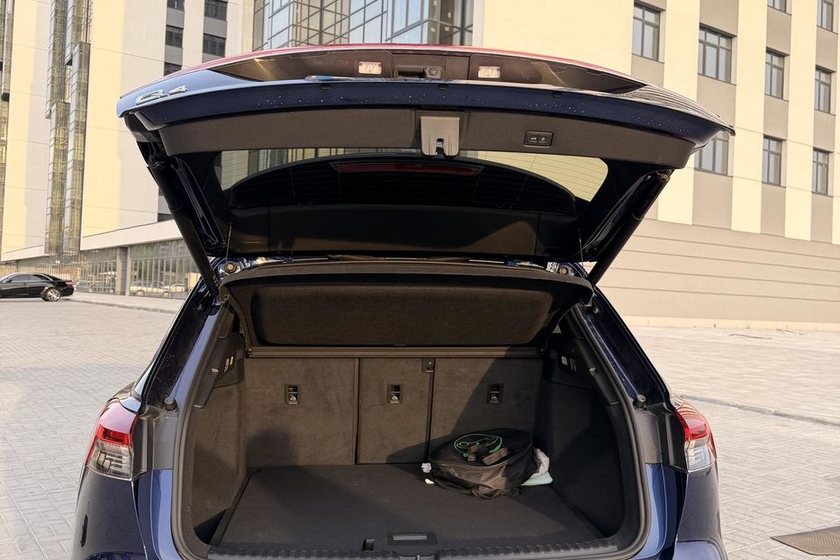 Продам Audi E-Tron Q4 50 e-tron quattro 2023 года в Днепре