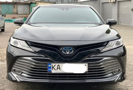 Продам Toyota Camry Prestige  2020 года в Киеве