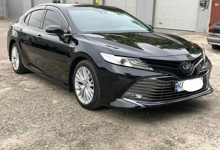 Продам Toyota Camry Prestige  2020 года в Киеве