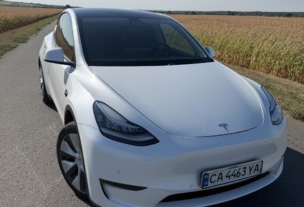 Продам Tesla Model Y Long Range 2020 года в г. Ватутино, Черкасская область