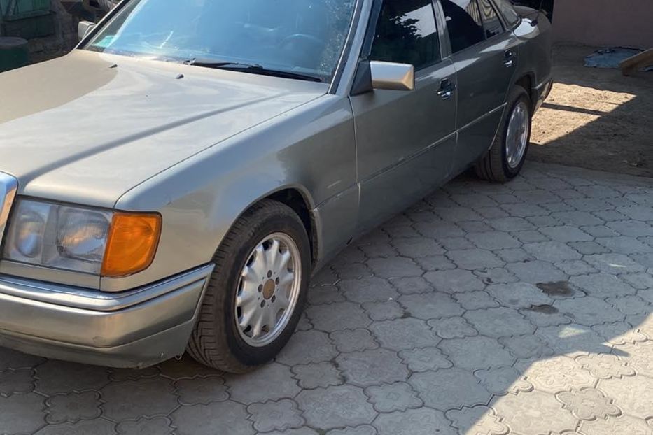 Продам Mercedes-Benz 260 1987 года в г. Новомиргород, Кировоградская область