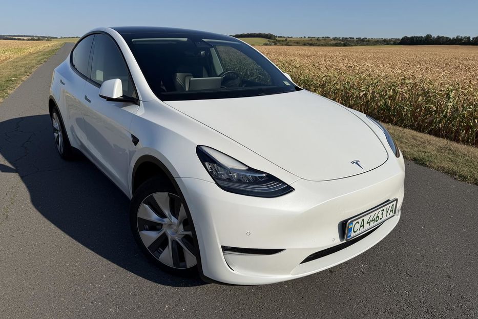 Продам Tesla Model Y Long Range 2020 года в г. Ватутино, Черкасская область
