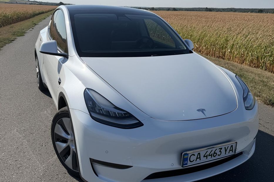 Продам Tesla Model Y Long Range 2020 года в г. Ватутино, Черкасская область