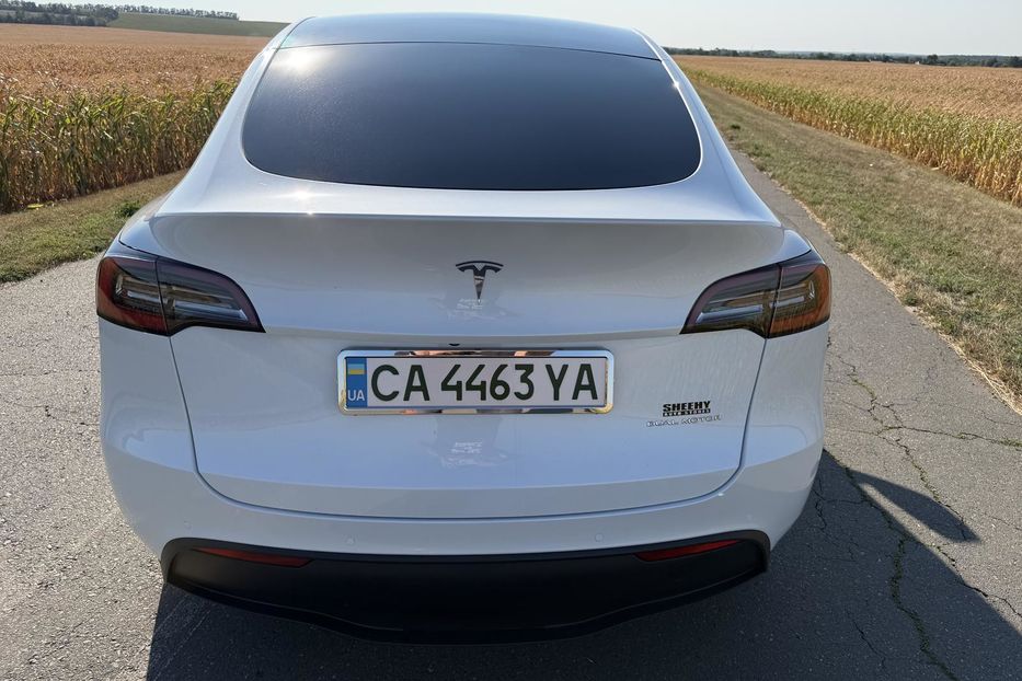 Продам Tesla Model Y Long Range 2020 года в г. Ватутино, Черкасская область