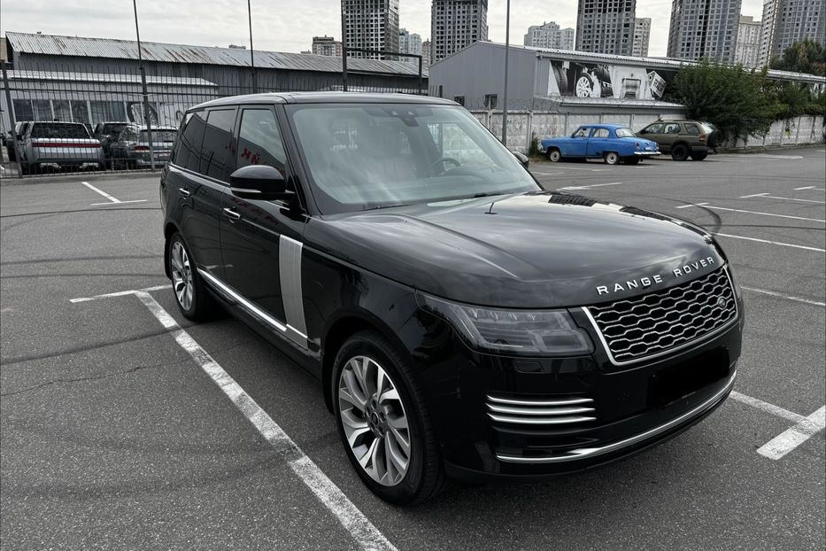 Продам Land Rover Range Rover 2018 года в Киеве