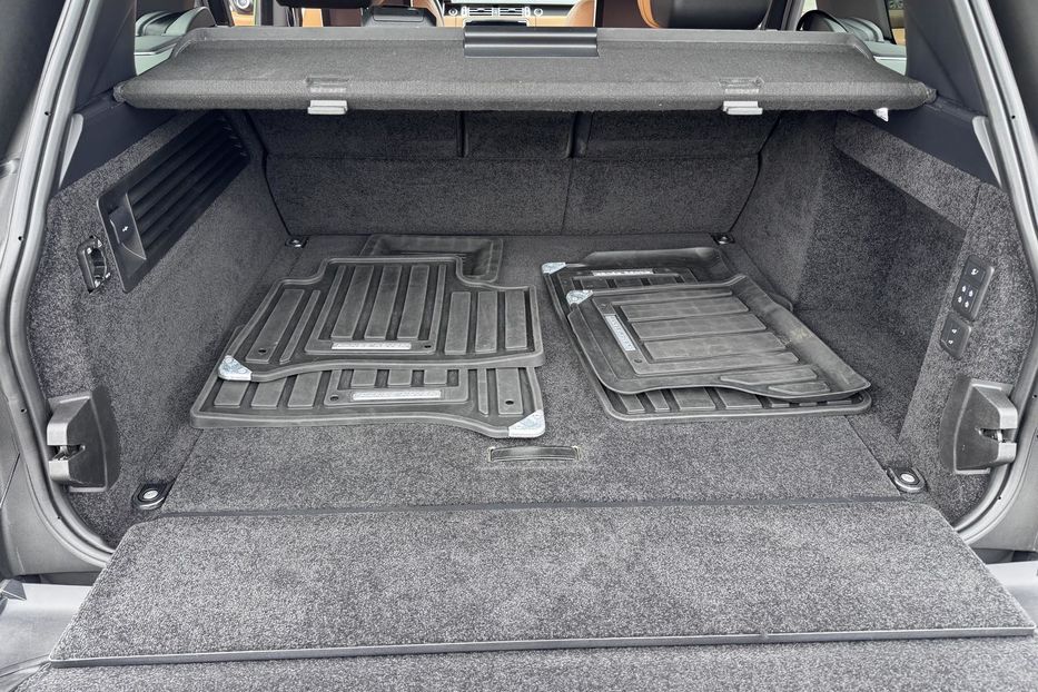 Продам Land Rover Range Rover 2018 года в Киеве