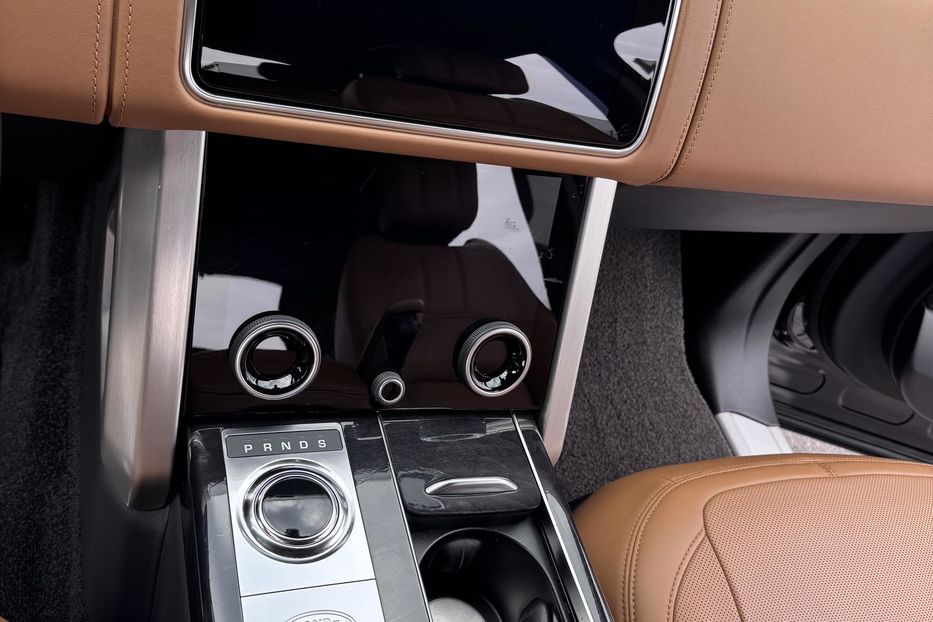Продам Land Rover Range Rover 2018 года в Киеве