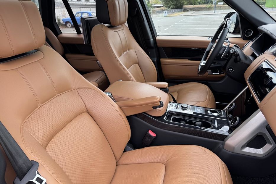 Продам Land Rover Range Rover 2018 года в Киеве