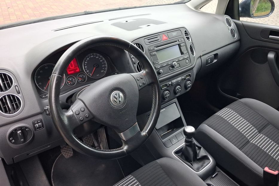 Продам Volkswagen Golf Plus UNITED 1.6 MPI 2007 года в Львове