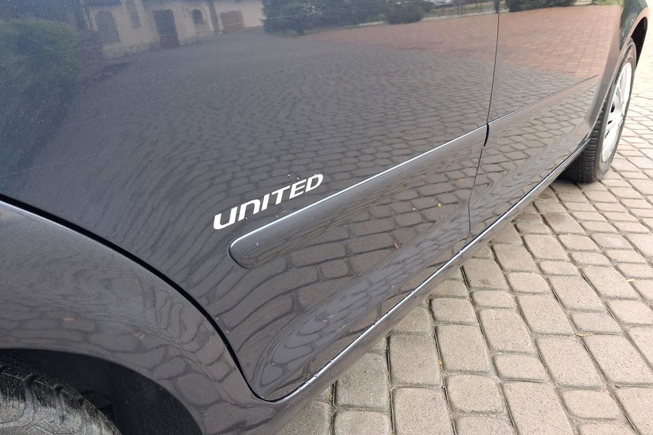 Продам Volkswagen Golf Plus UNITED 1.6 MPI 2007 года в Львове