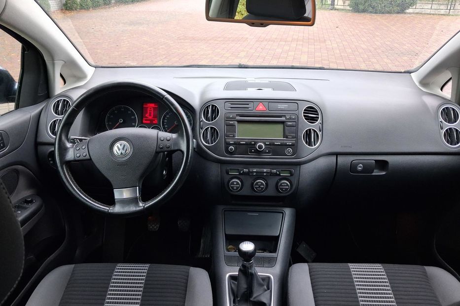 Продам Volkswagen Golf Plus UNITED 1.6 MPI 2007 года в Львове