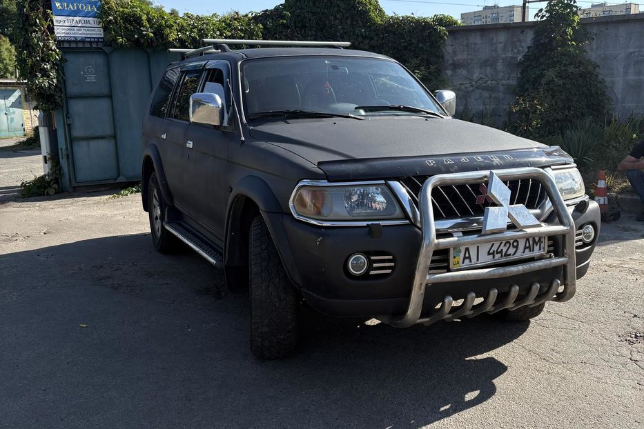 Продам Mitsubishi Pajero Sport 2001 года в Киеве