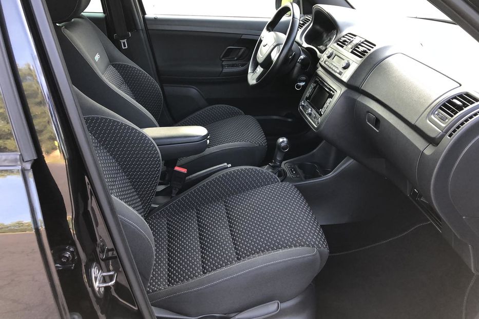 Продам Skoda Fabia RS 1.4 TSI AT (180 к.с)  •  Mo 2011 года в Житомире
