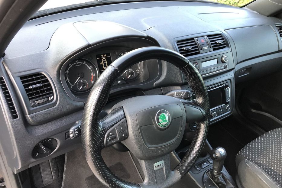 Продам Skoda Fabia RS 1.4 TSI AT (180 к.с)  •  Mo 2011 года в Житомире