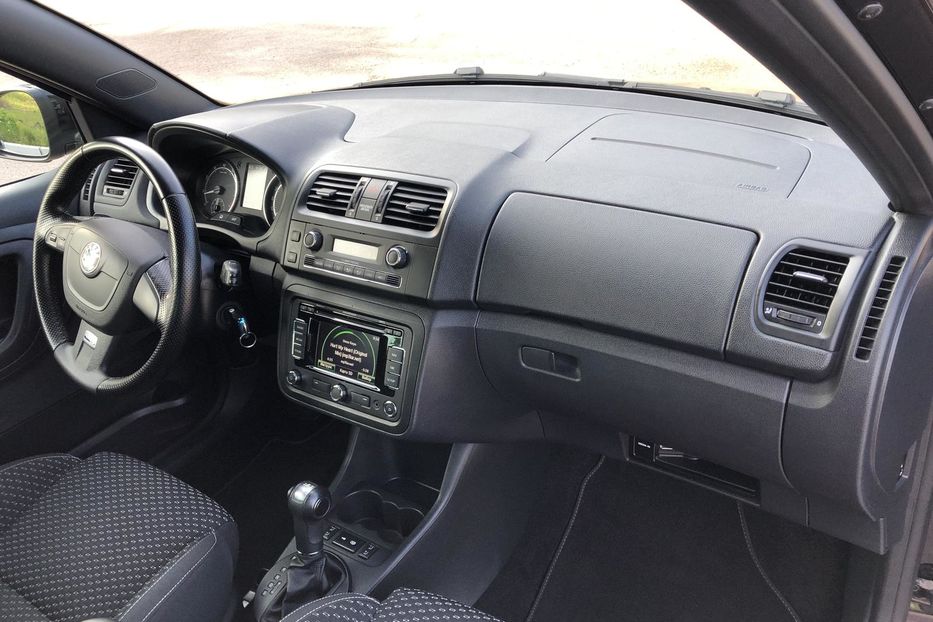Продам Skoda Fabia RS 1.4 TSI AT (180 к.с)  •  Mo 2011 года в Житомире