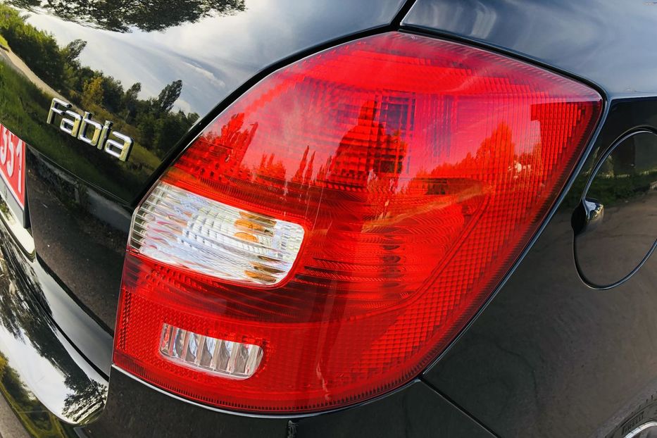 Продам Skoda Fabia RS 1.4 TSI AT (180 к.с)  •  Mo 2011 года в Житомире