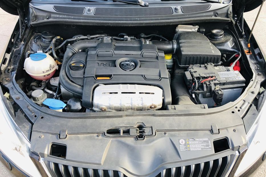 Продам Skoda Fabia RS 1.4 TSI AT (180 к.с)  •  Mo 2011 года в Житомире